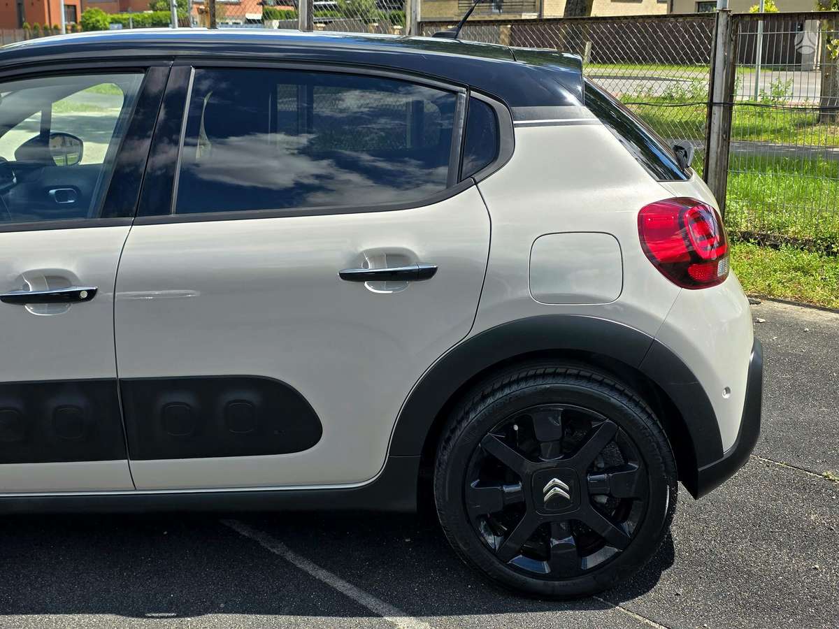 Citroen C3, 1.2 l., hatchback