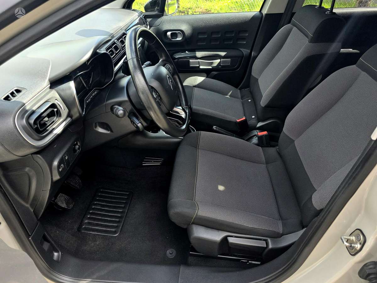 Citroen C3, 1.2 l., hatchback