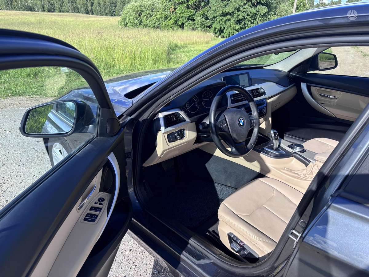 BMW 320, 2.0 l., Седан