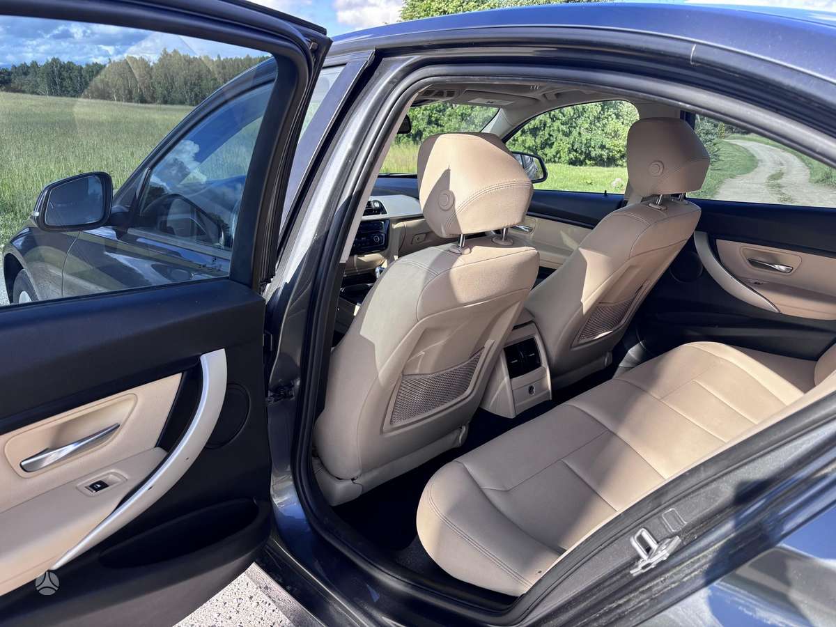 BMW 320, 2.0 l., Седан