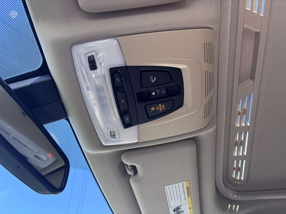 BMW 320, 2.0 l., Седан