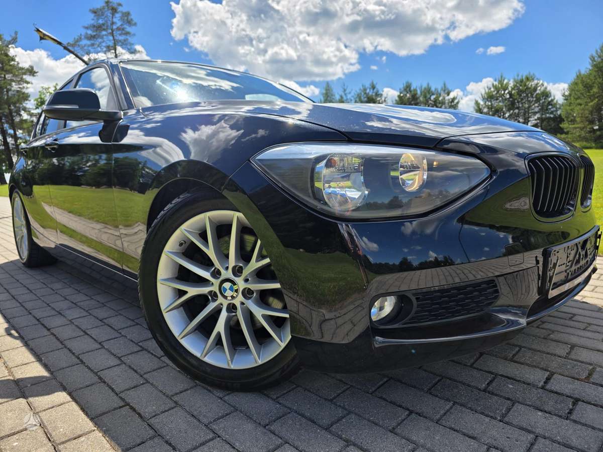 BMW 125, 2.0 l., hatchback