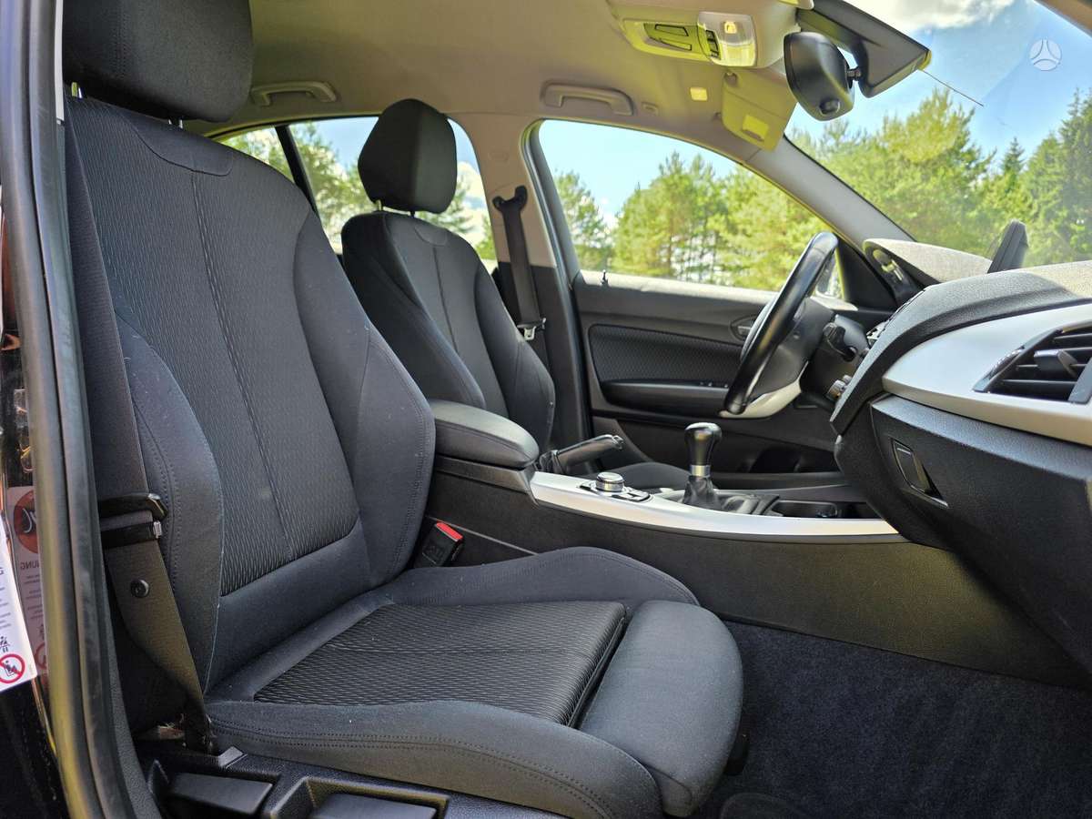 BMW 125, 2.0 l., hatchback