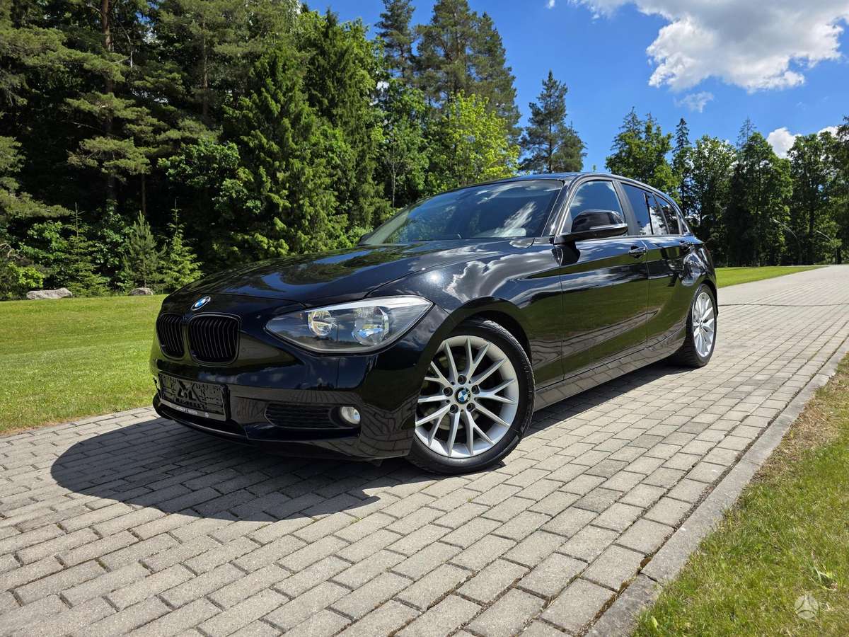BMW 125, 2.0 l., Хэтчбек