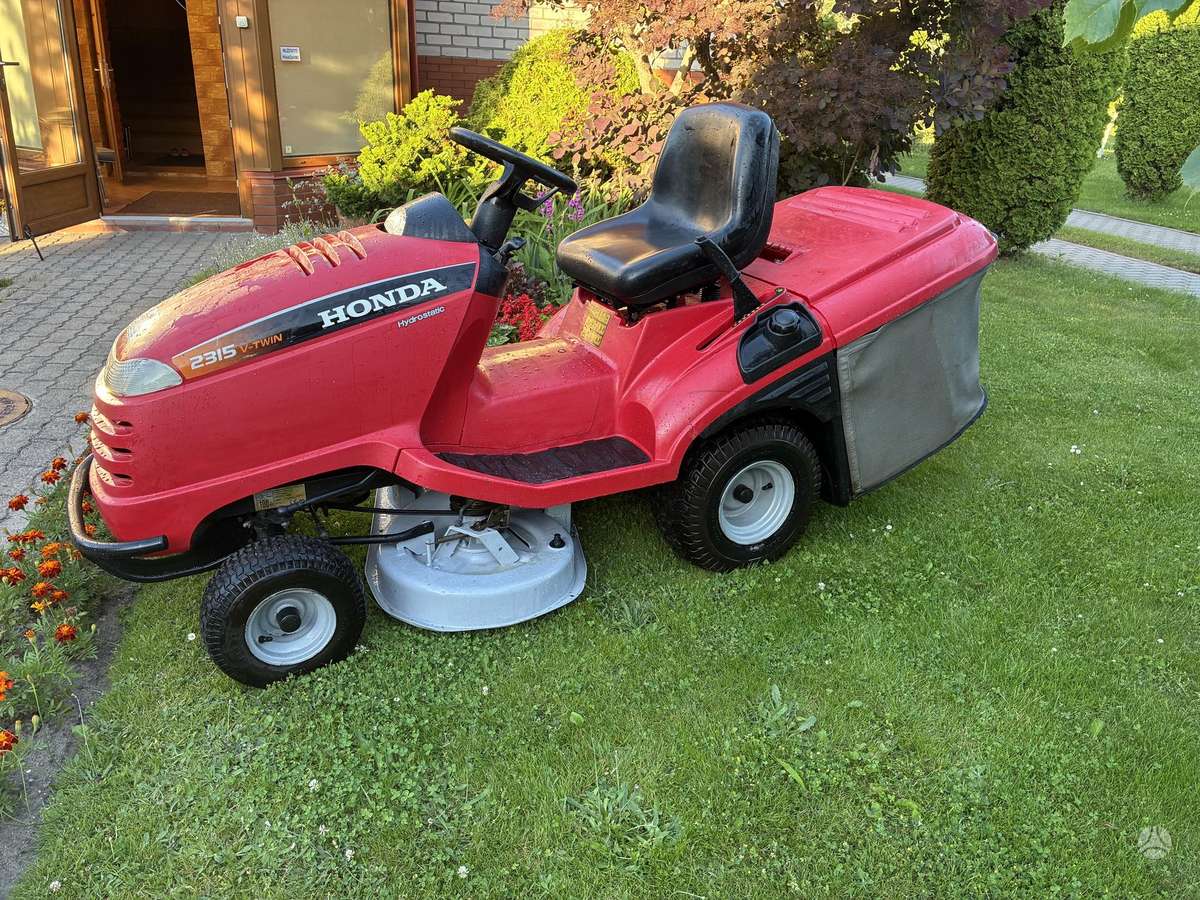 Honda HF2315, sodo traktoriai