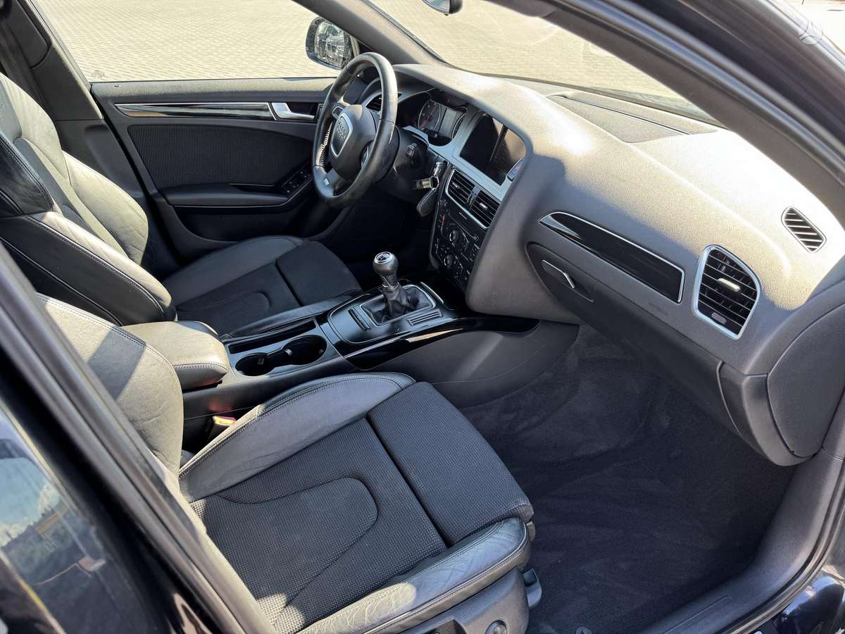 Audi A4, 2.0 l., Универсал