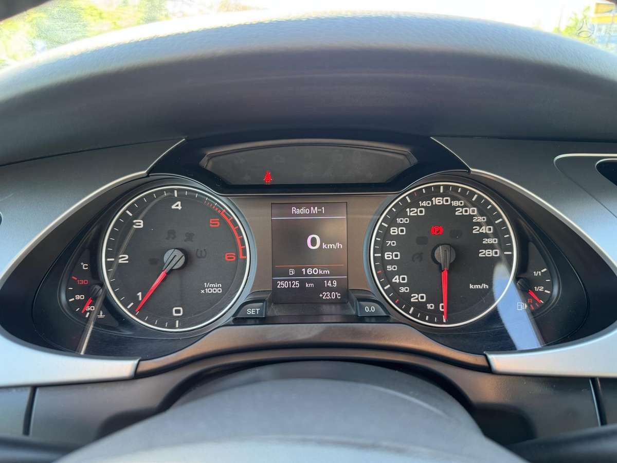 Audi A4, 2.0 l., Универсал