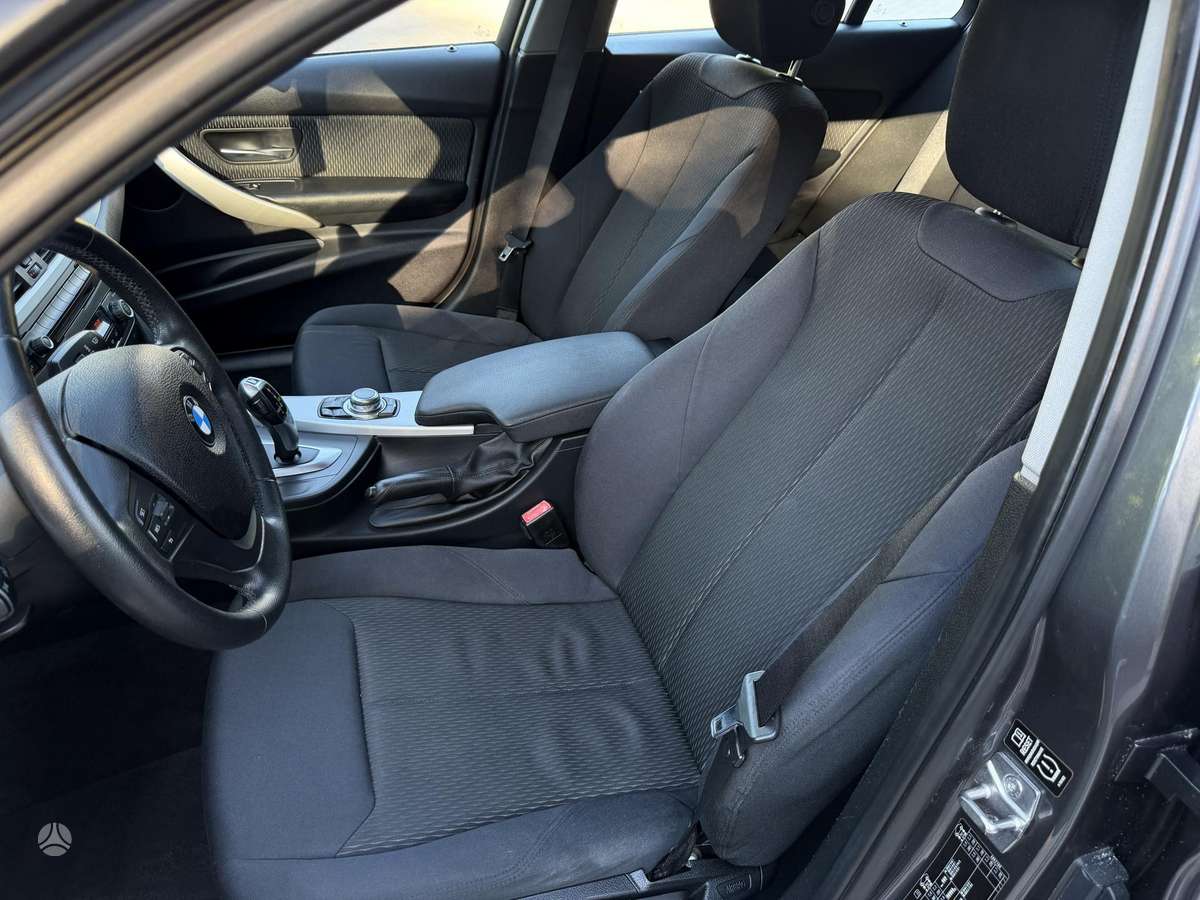 BMW 318, 2.0 l., wagon