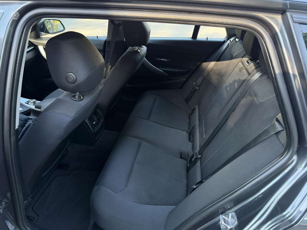 BMW 318, 2.0 l., wagon