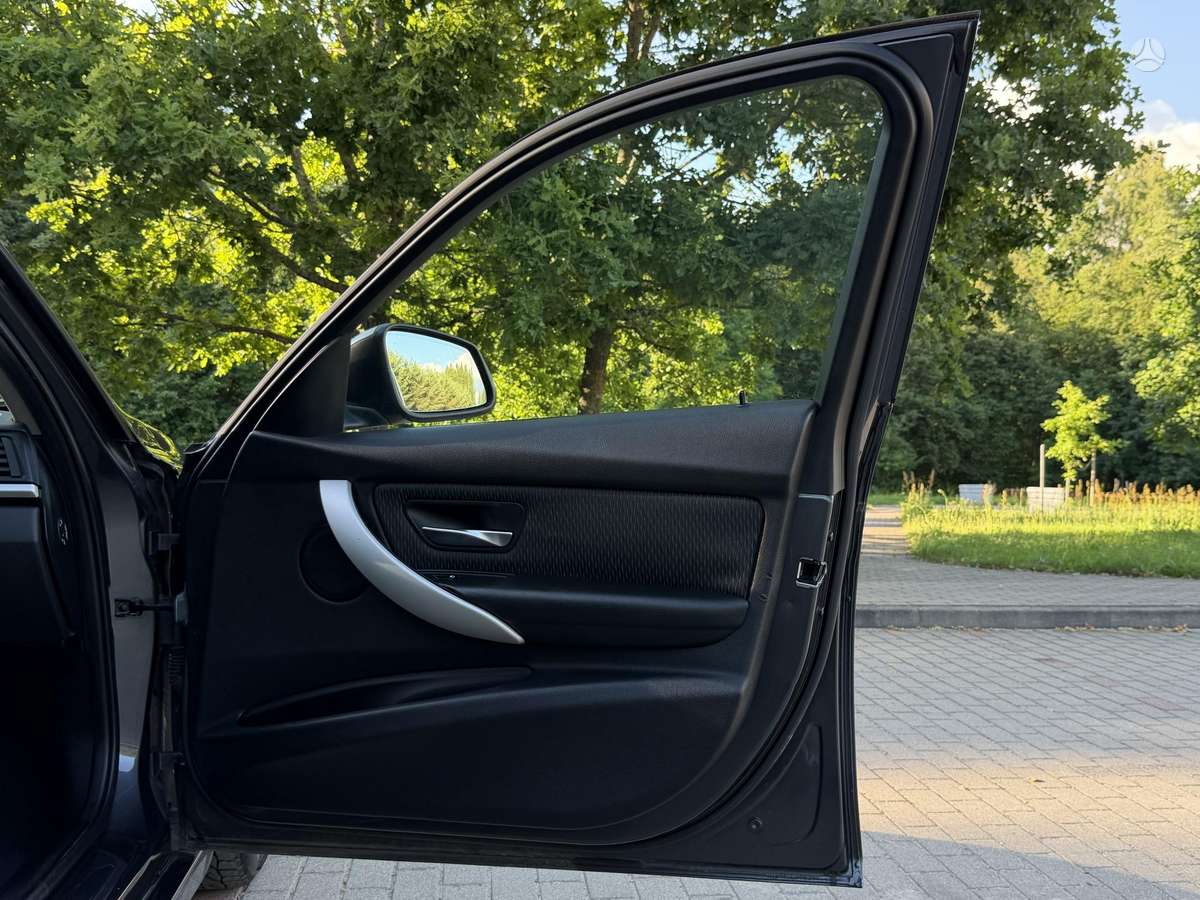 BMW 318, 2.0 l., Универсал