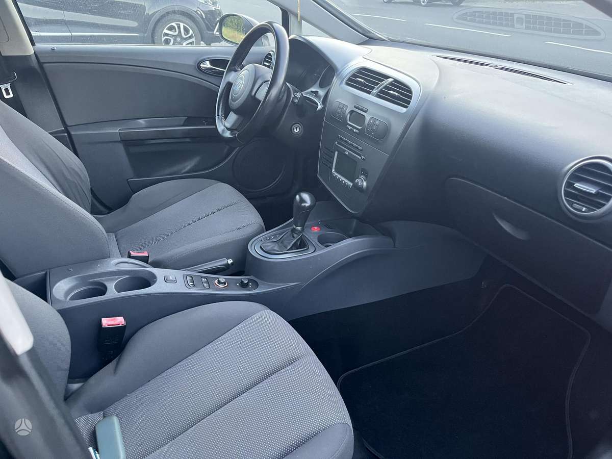 Seat Leon, 2.0 l., Хэтчбек