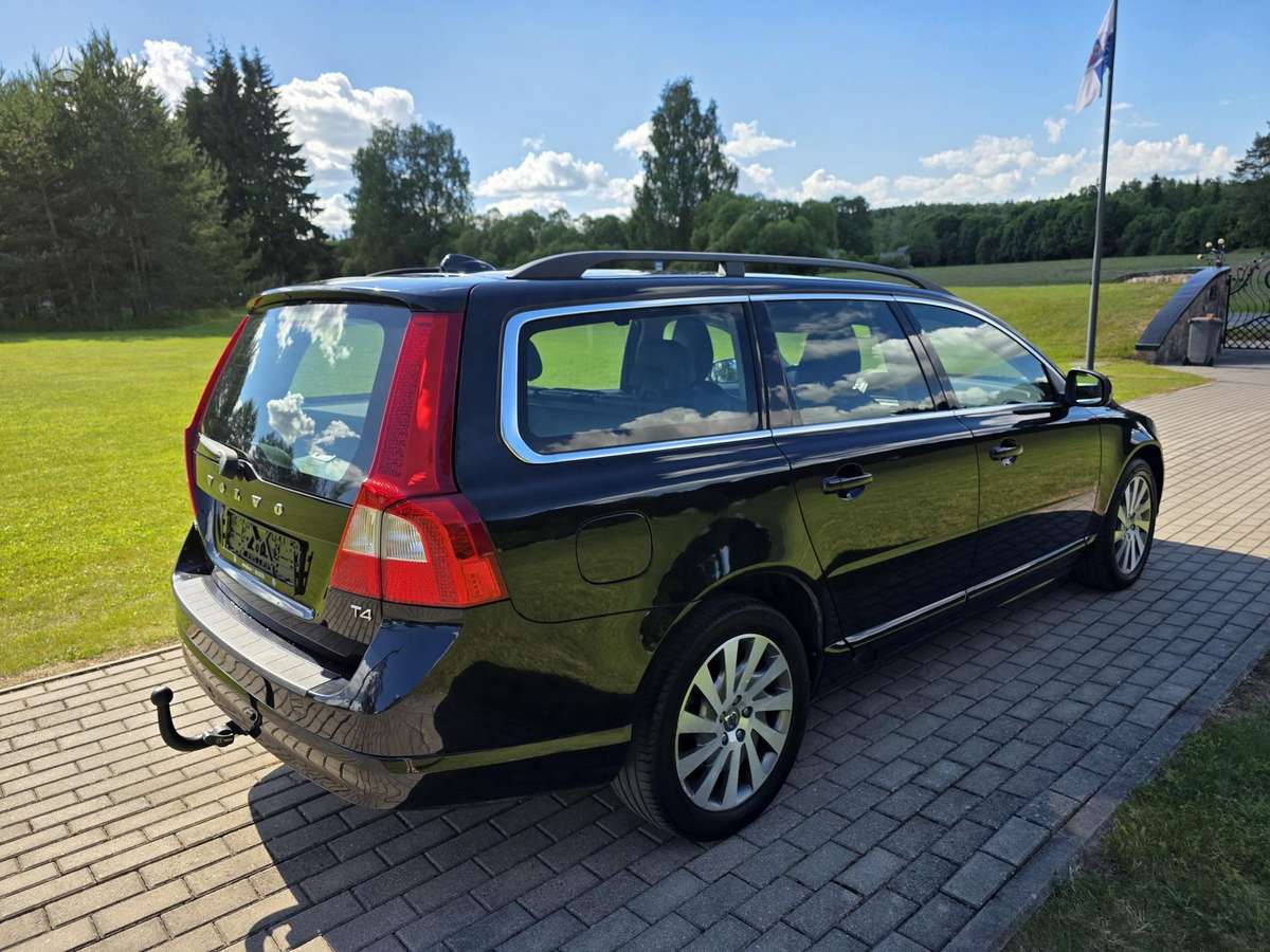 Volvo V70, 1.6 l., wagon
