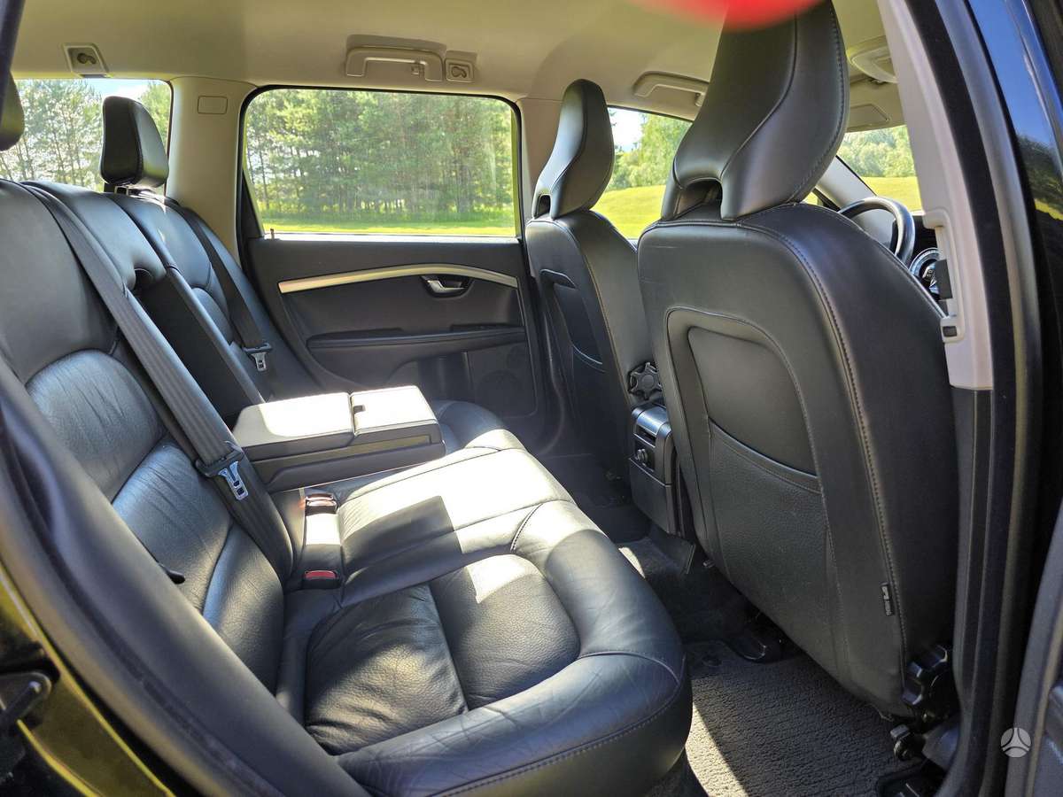 Volvo V70, 1.6 l., wagon