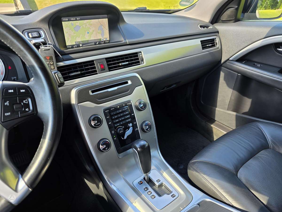 Volvo V70, 1.6 l., Универсал