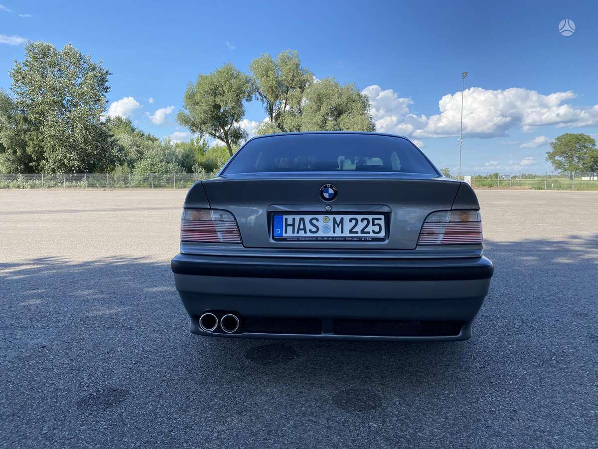 BMW 320, 2.0 l., coupe