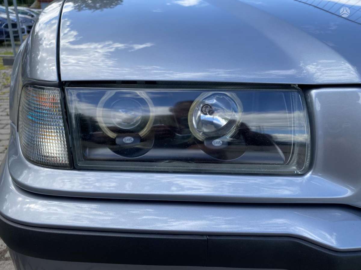 BMW 320, 2.0 l., coupe