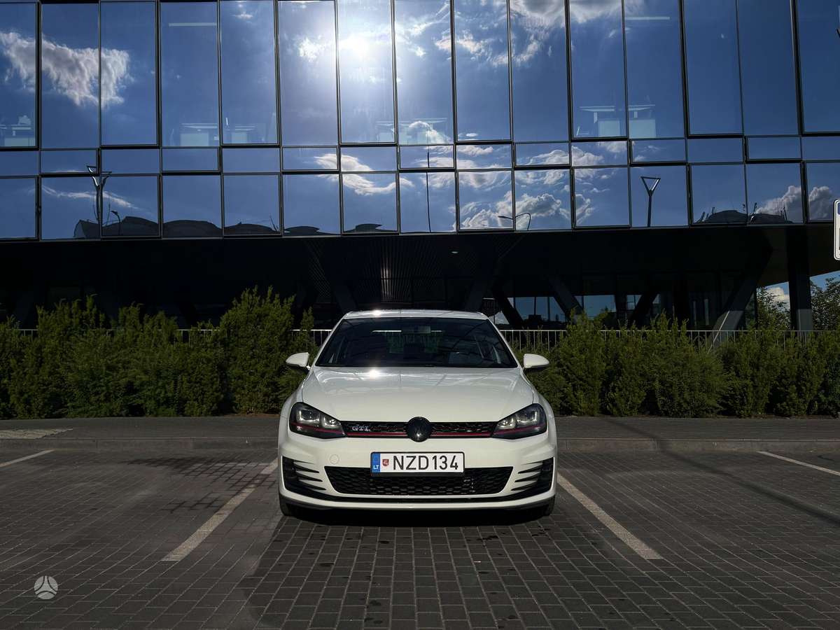 Volkswagen Golf, 2.0 l., hatchback