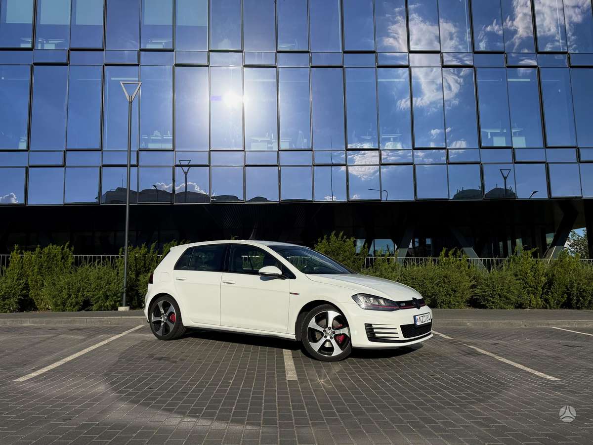 Volkswagen Golf, 2.0 l., hatchback