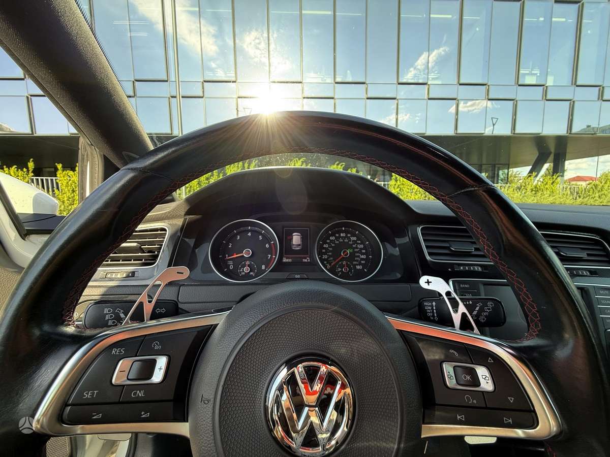Volkswagen Golf, 2.0 l., hatchback