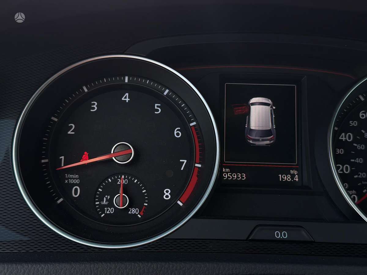 Volkswagen Golf, 2.0 l., hatchback