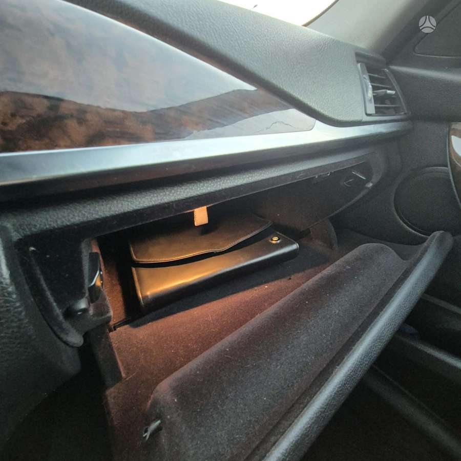 BMW 328, 2.0 l., Седан