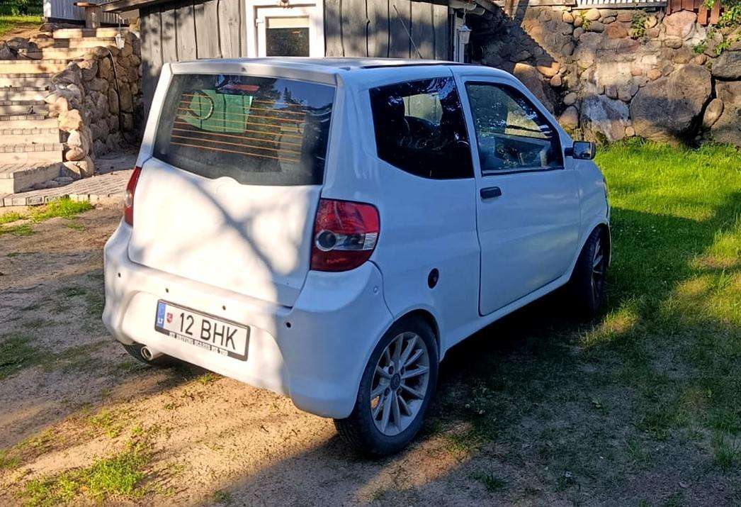 Microcar Mgo, 0.7 l., hatchback