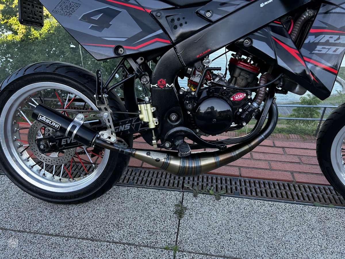 Rieju MRX 50cc, supermoto