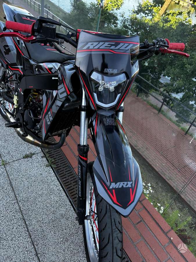 Rieju MRX 50cc, supermoto