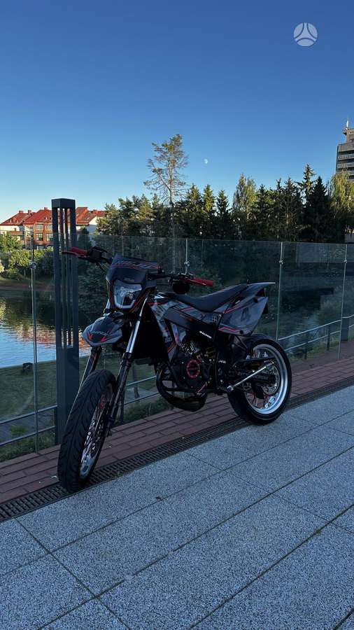 Rieju MRX 50cc, supermoto