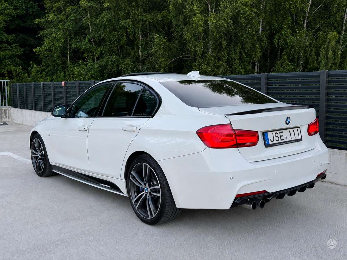 BMW 335, 3.0 l., Седан