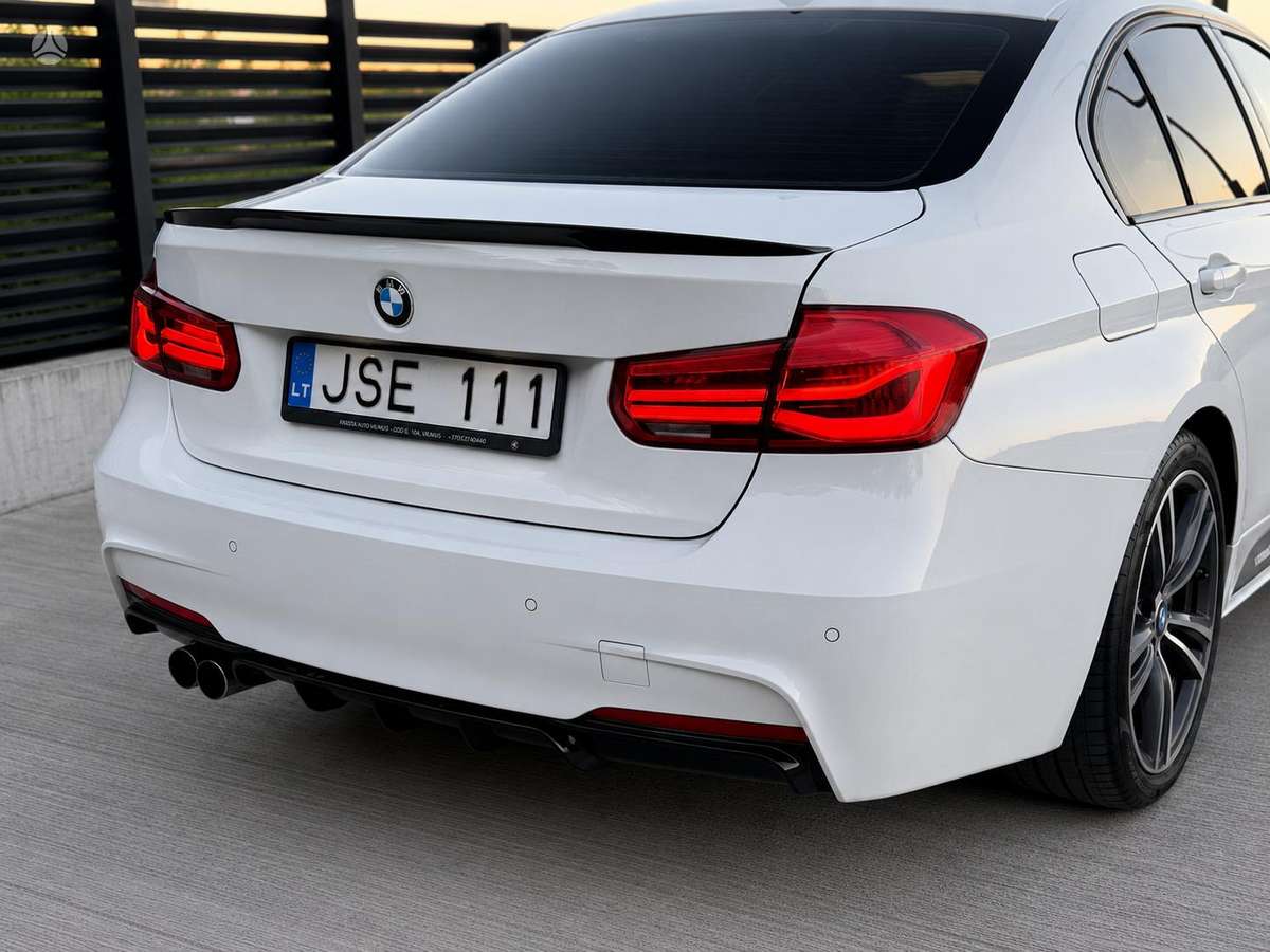 BMW 335, 3.0 l., Седан