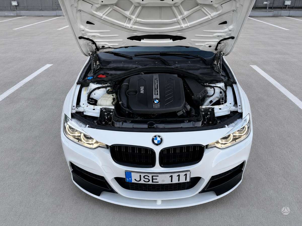 BMW 335, 3.0 l., Седан