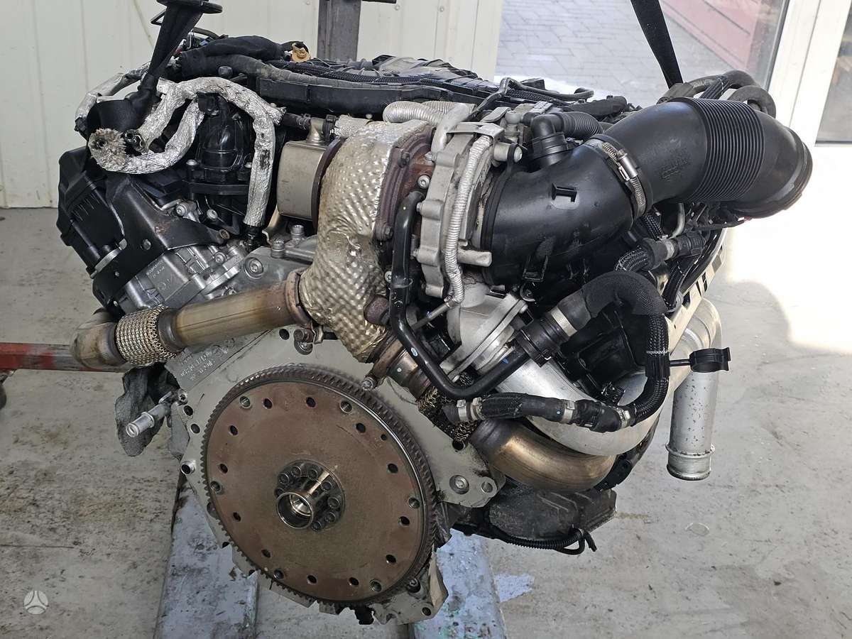 Audi A6, CRT, variklis