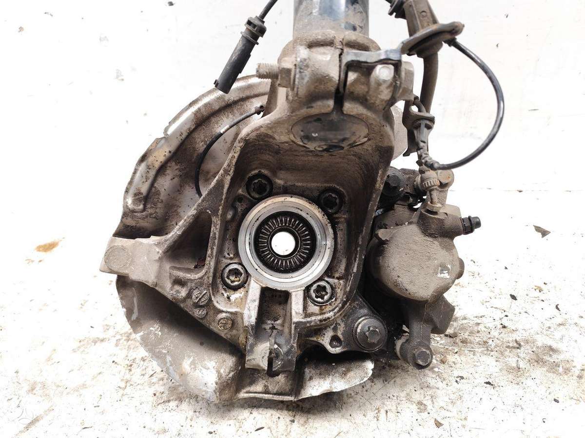 Mini Cooper SE hubs