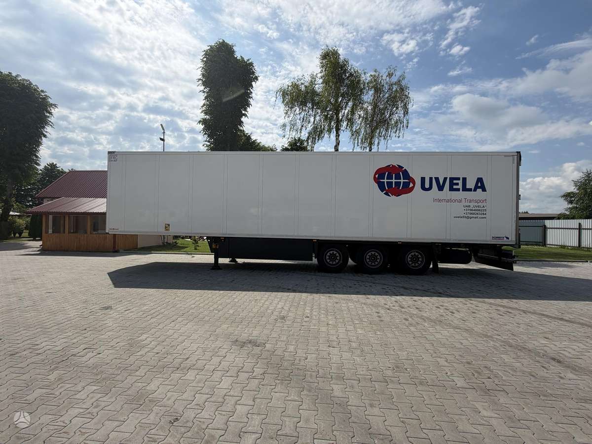 Schmitz SKO, refrigerated
