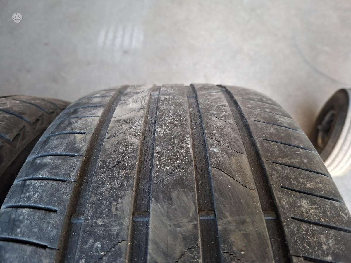 Bridgestone, летние 235/45 R18