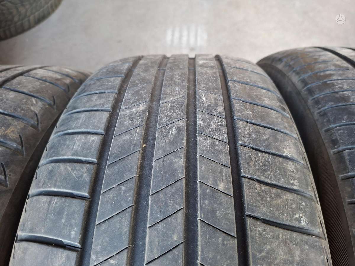 Bridgestone, summer 235/45 R18