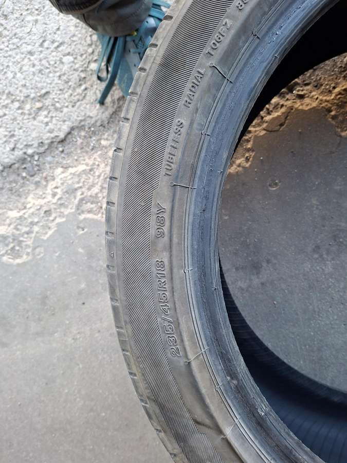 Bridgestone, летние 235/45 R18