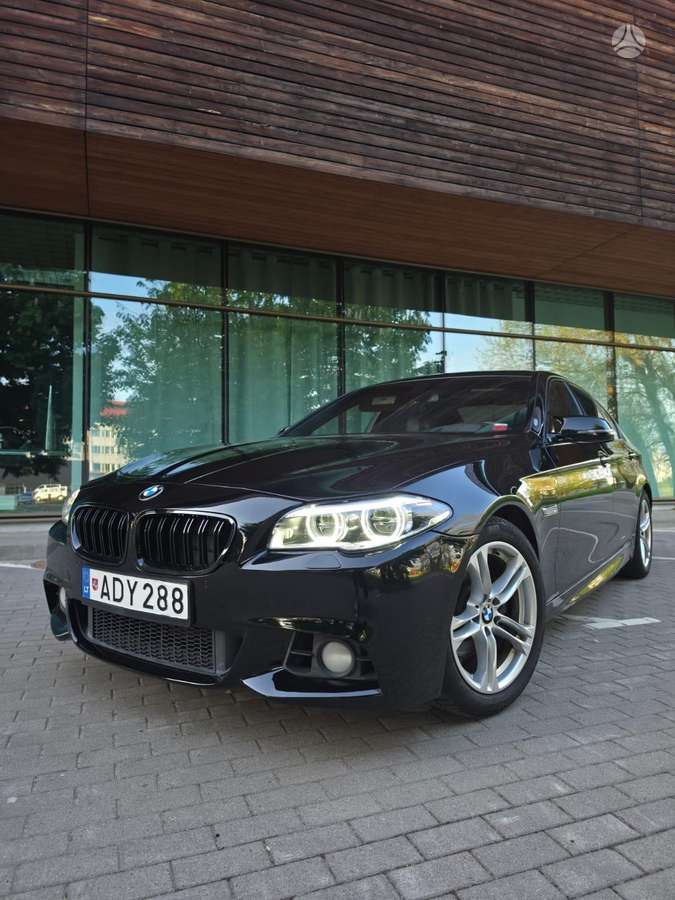 BMW 528, 2.0 l., Седан