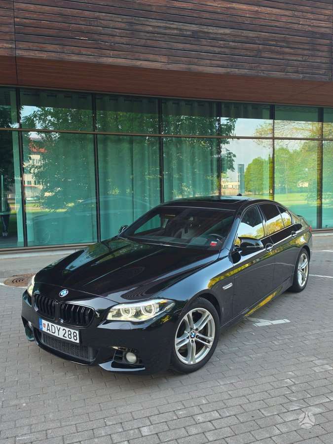 BMW 528, 2.0 l., Седан