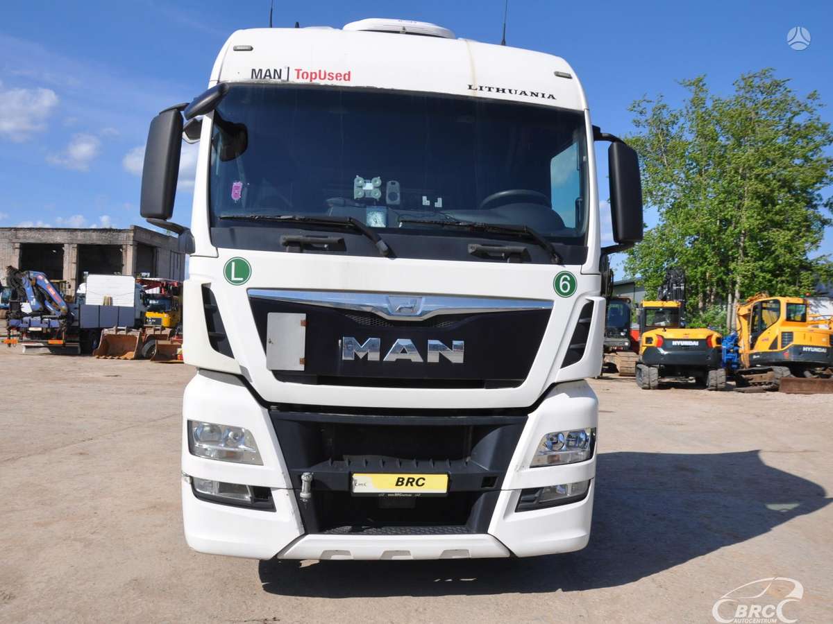 MAN TGX Engine defect, 2 miegamosios vietos