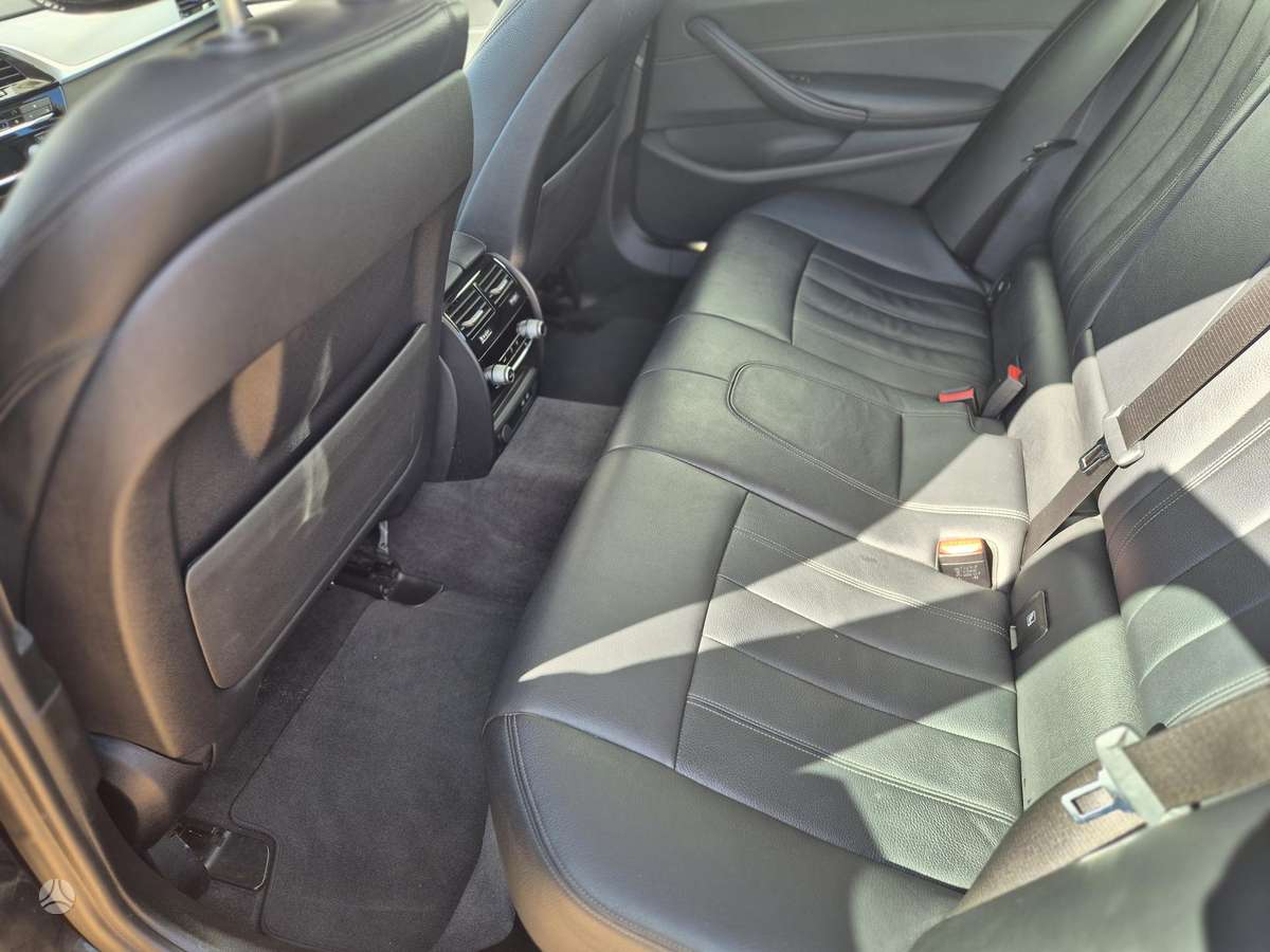 BMW 520, 2.0 l., wagon