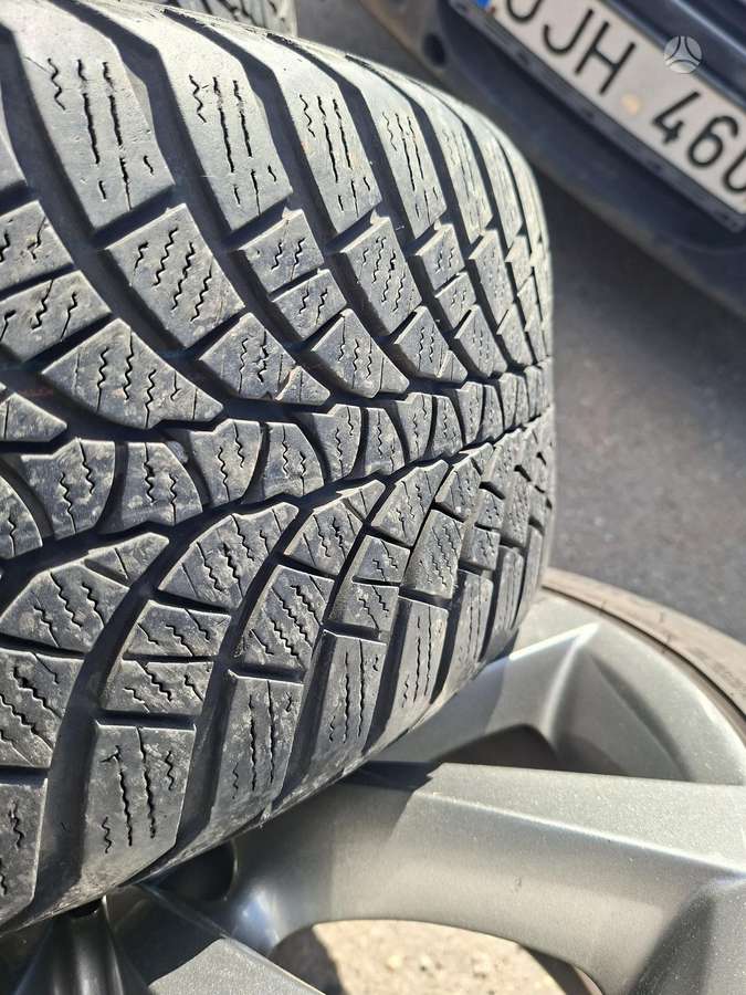 Kumho, vasarinės 235/40 R19