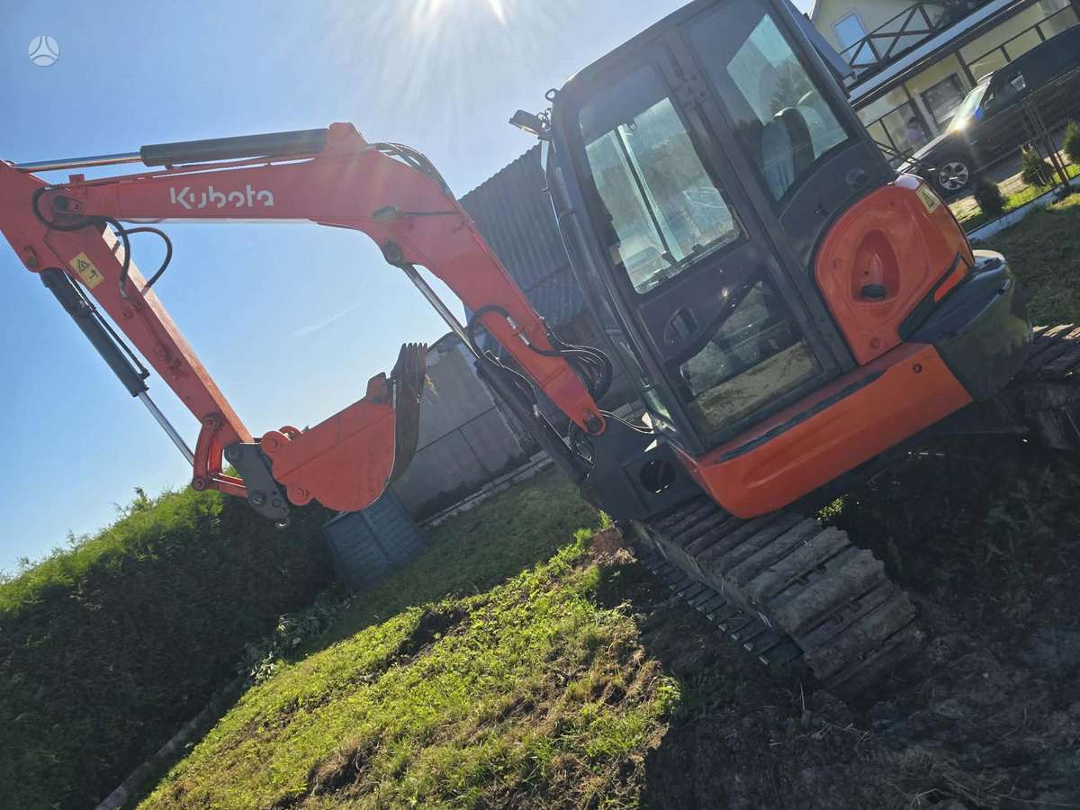 Kubota KX155, ekskavatoriai