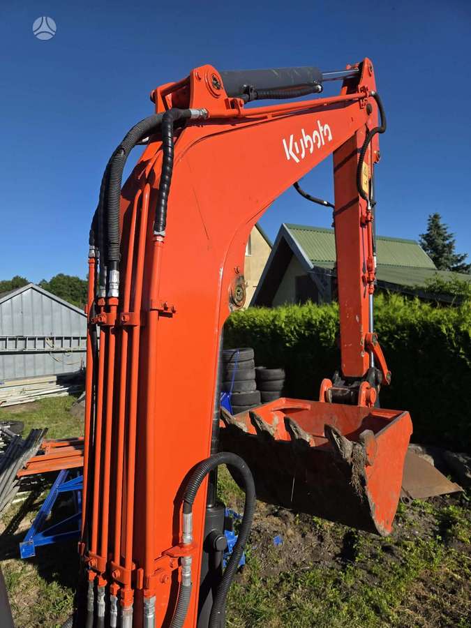 Kubota KX155, ekskavatoriai