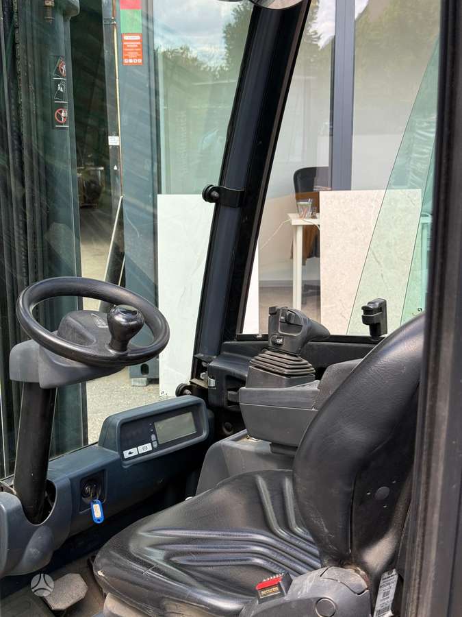 Jungheinrich EFG 320, forklifts