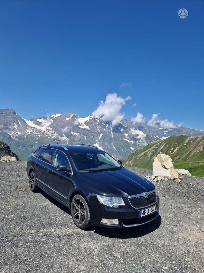 Skoda Superb, 2.0 l., wagon