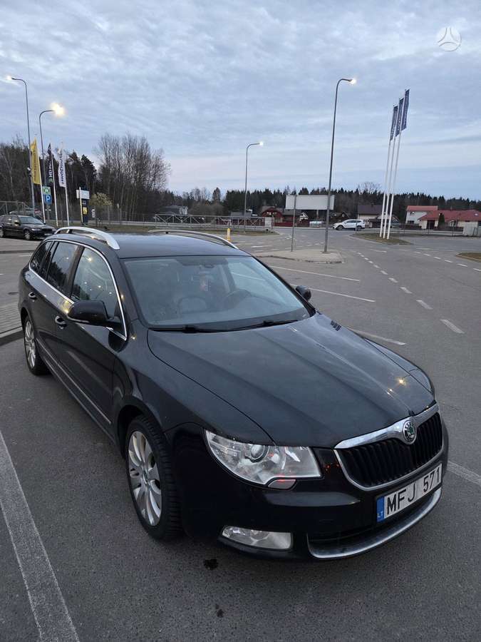 Skoda Superb, 2.0 l., universalas