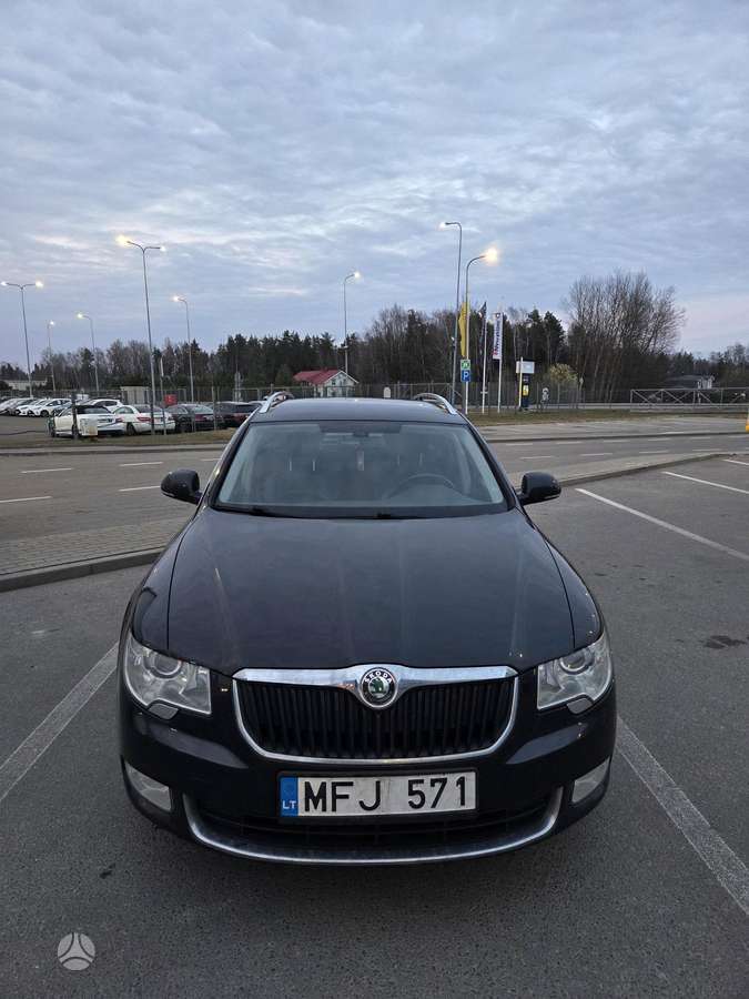 Skoda Superb, 2.0 l., universalas