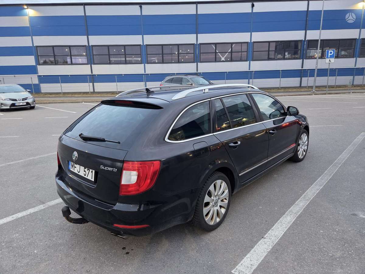 Skoda Superb, 2.0 l., universalas